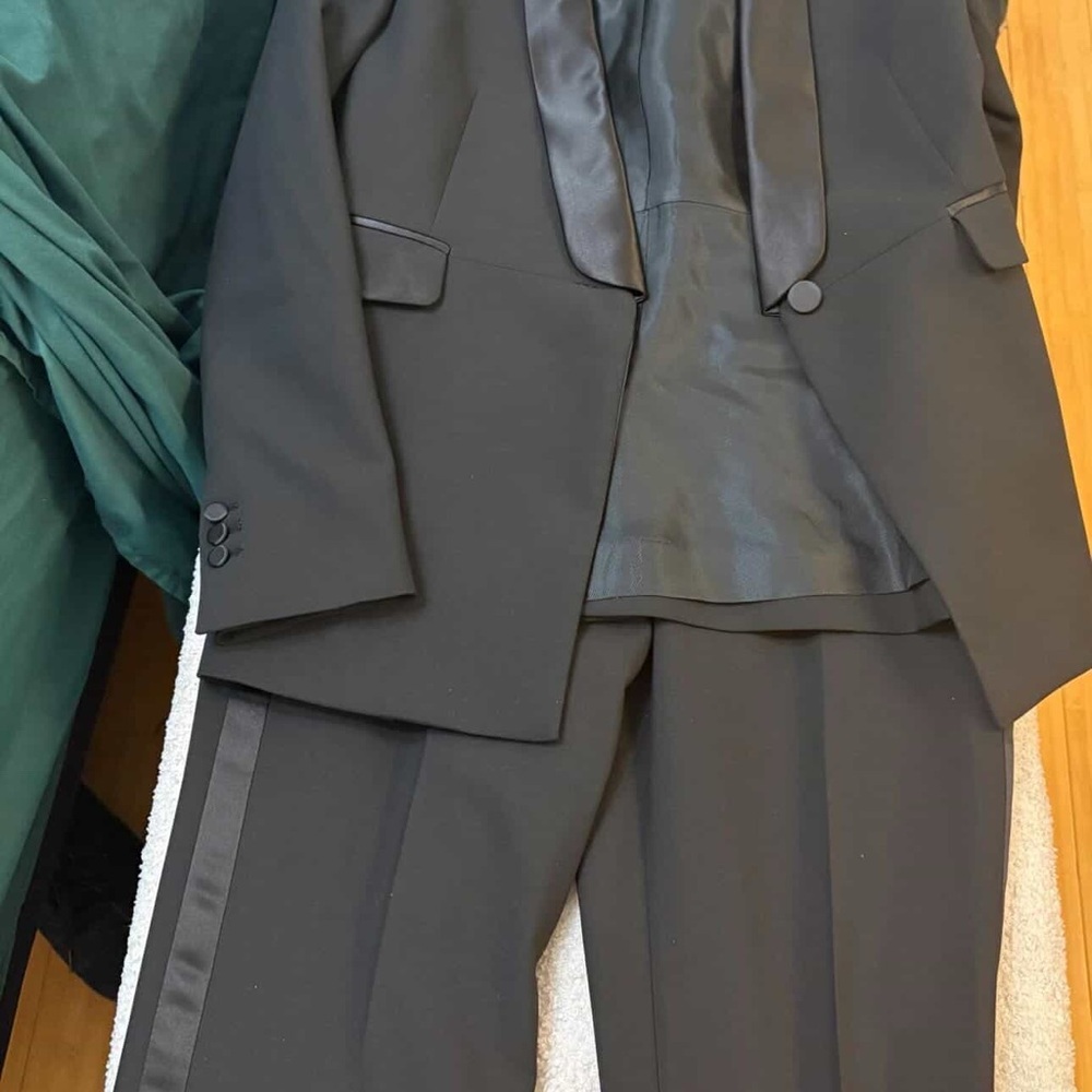 Womens Black Tuxedo Suit Jacket & Pants